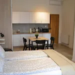 Na Ceglanej Apartman